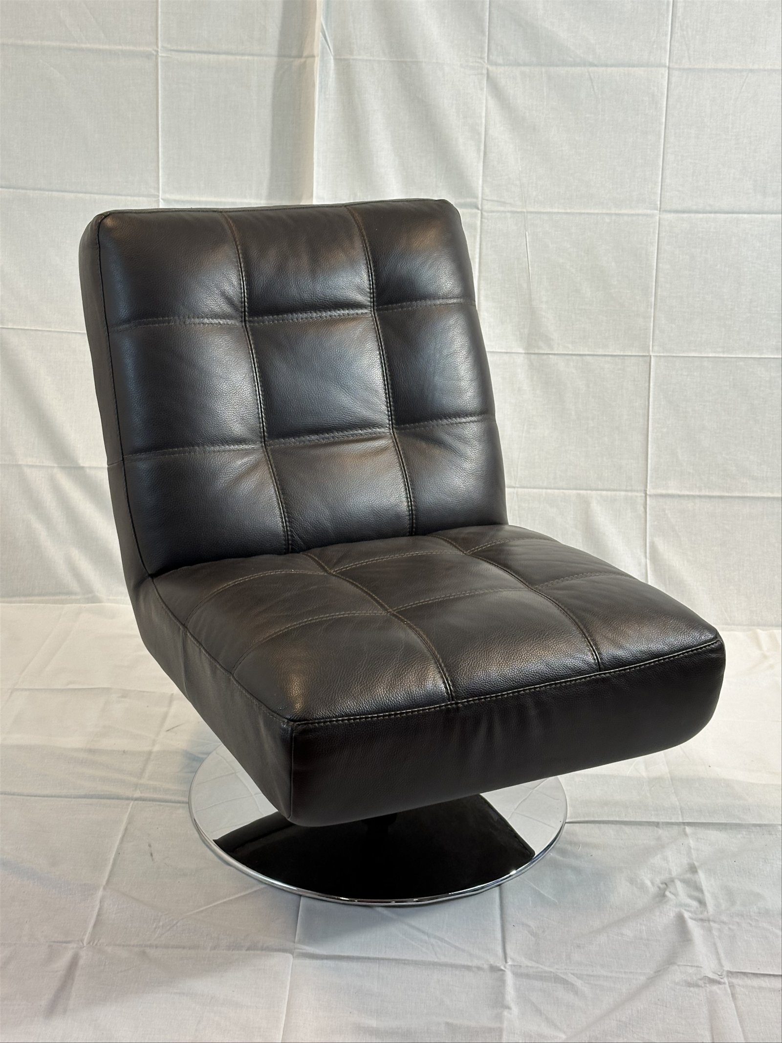 Whoppah Moderne Fauteuil Leather - Tweedehands