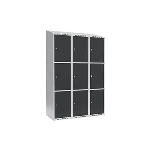 Lockerkast Fydor, 3 vakken, lichtgrijs / grijs, b = 1200 mm, 3 compartimenten, schuine bovenkant, cilinderslot