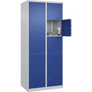 C+P Lockerkast Classic PLUS, 2 compartimenten, lichtgrijs / gentiaanblauw, b = 800 mm, 10 vakken, met voetdoppen