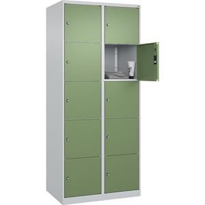 C+P Lockerkast Classic PLUS, 2 compartimenten, lichtgrijs / resedagroen, b = 800 mm, 10 vakken, met voetdoppen