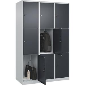 C+P Lockerkast Classic PLUS, 3 compartimenten, lichtgrijs / grijs, b = 1200 mm, 9 vakken, met voetdoppen