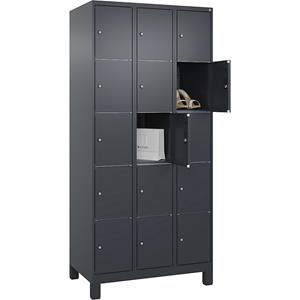 C+P Lockerkast Classic PLUS, 3 compartimenten, grijs, b = 900 mm, 15 vakken, met voeten