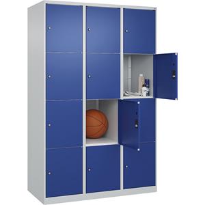 C+P Lockerkast Classic PLUS, 3 compartimenten, lichtgrijs / gentiaanblauw, b = 1200 mm, 12 vakken, met voetdoppen