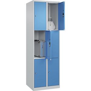 C+P Lockerkast Classic PLUS, 2 compartimenten, lichtgrijs / lichtblauw, b = 600 mm, 6 vakken, met voetdoppen