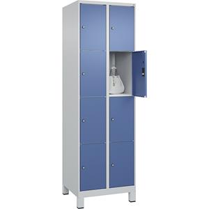 C+P Lockerkast Classic PLUS, 2 compartimenten, lichtgrijs / verblauw, b = 600 mm, 8 vakken, met voeten