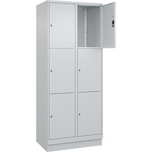 C+P Lockerkast Classic PLUS, 2 compartimenten, lichtgrijs, b = 800 mm, 6 vakken, met bodemsokkel