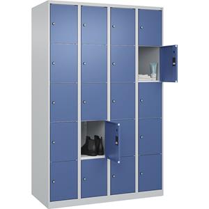 C+P Lockerkast Classic PLUS, 4 compartimenten, lichtgrijs / verblauw, b = 1200 mm, 20 vakken, met voetdoppen