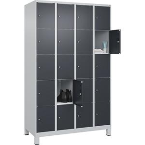 C+P Lockerkast Classic PLUS, 4 compartimenten, lichtgrijs / grijs, b = 1200 mm, 20 vakken, met voeten