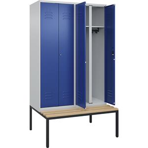 C+P Zwart-witte kledingkast Classic PLUS met zitbank, 2 compartimenten, lichtgrijs / gentiaanblauw, b = 1200 mm, cilinderslot, ondergebouwd, beuken-hardhout