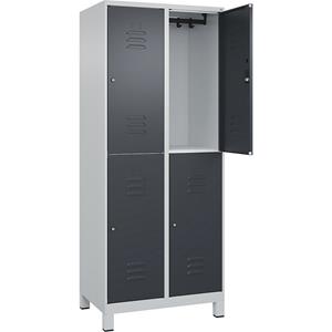 C+P Kledingkast Classic PLUS met twee verdiepingen, 2 compartimenten, lichtgrijs / grijs, h x b = 1950 x 800 mm, met voeten, cilinderslot