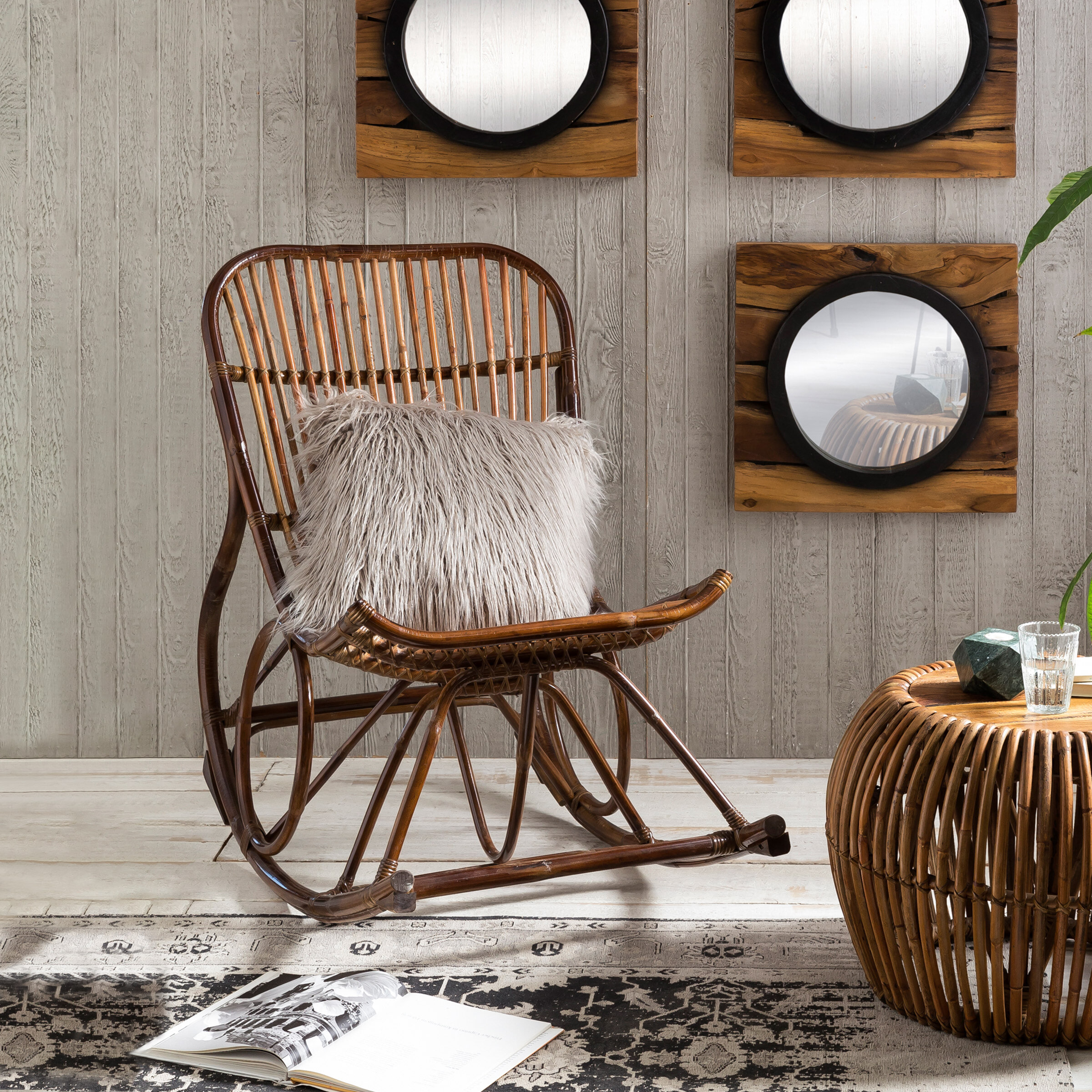 Artistiq Living Artistiq Schommelstoel Rattan - Bruin