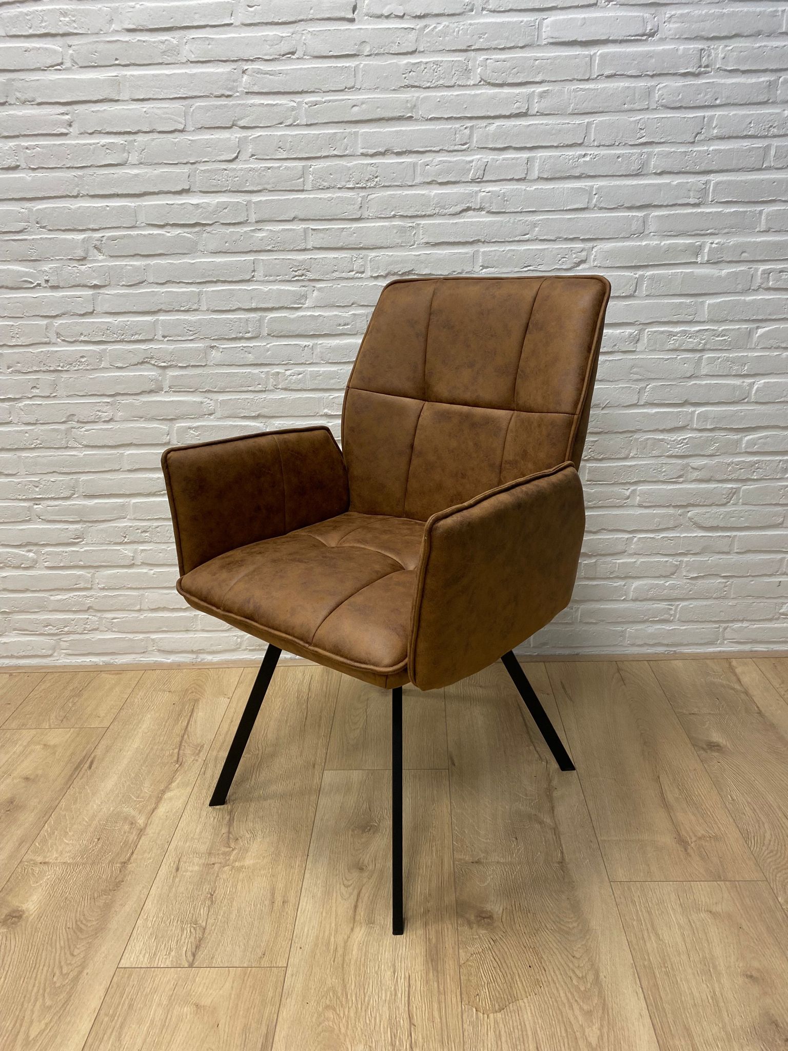 Loods XL Eetkamerstoel Maddie cognac microvezel | OUTLET