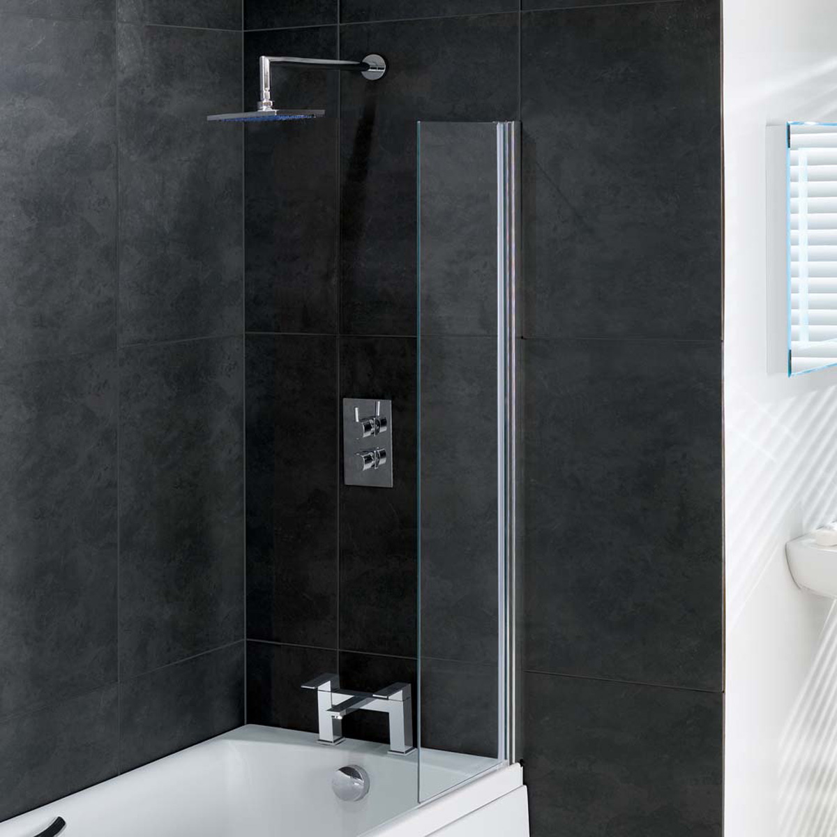 Eastbrook Guard badwand 30x140cm chroom