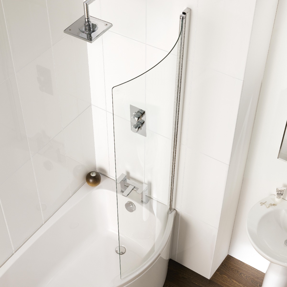 Eastbrook C-Shape badwand 75x150cm met 5mm veiligheidsglas chroom