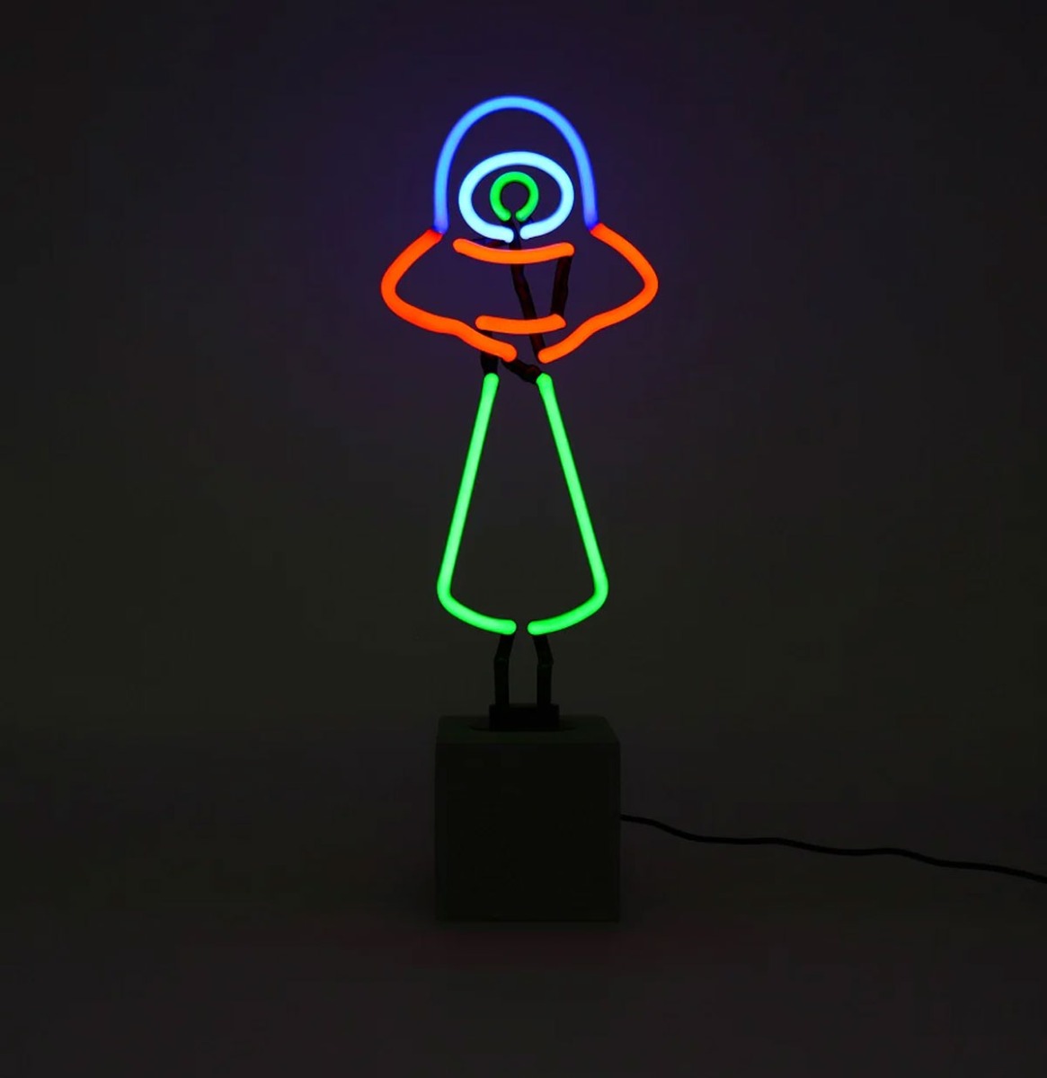 Fiftiesstore Neon 'UFO' Sign (Op Betonnen Basis)