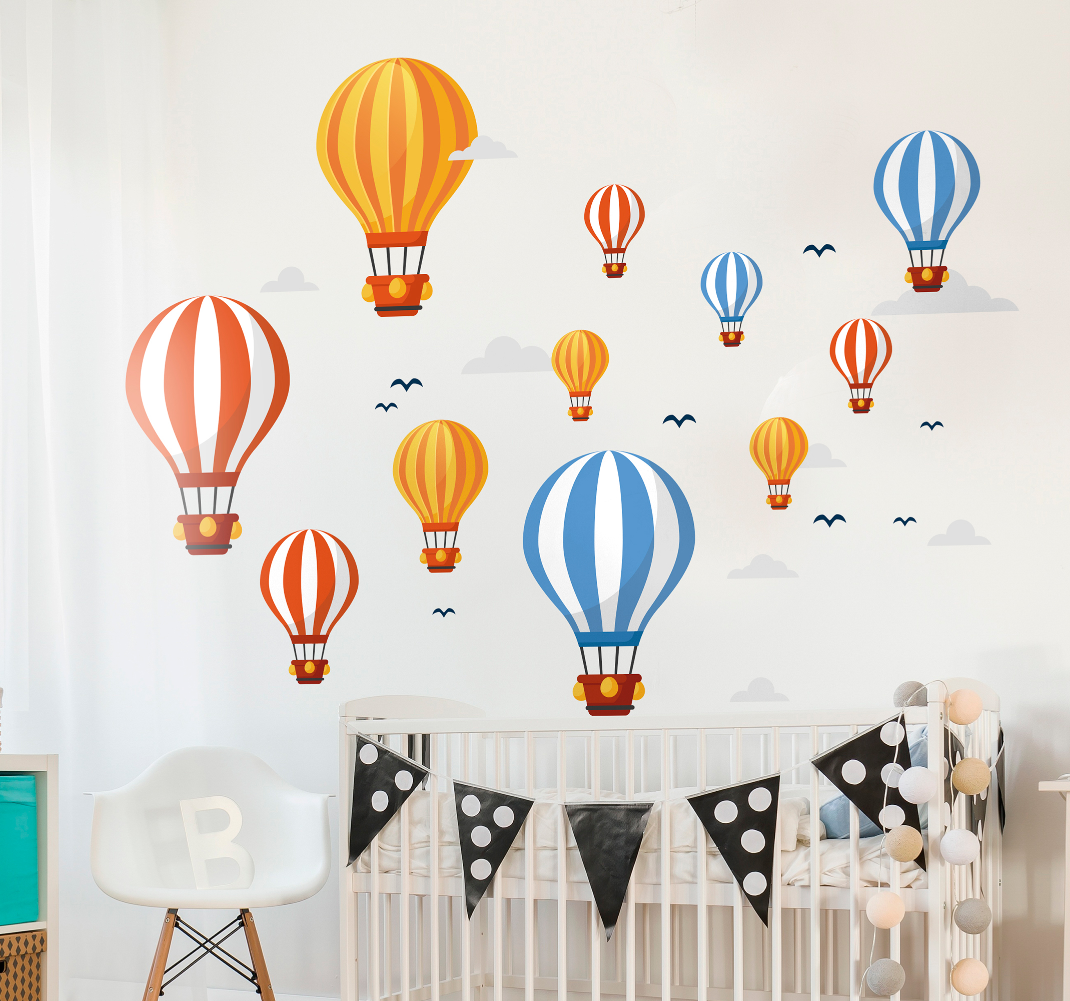 Tenstickers Kunstvliegen ballonnen patroon muursticker