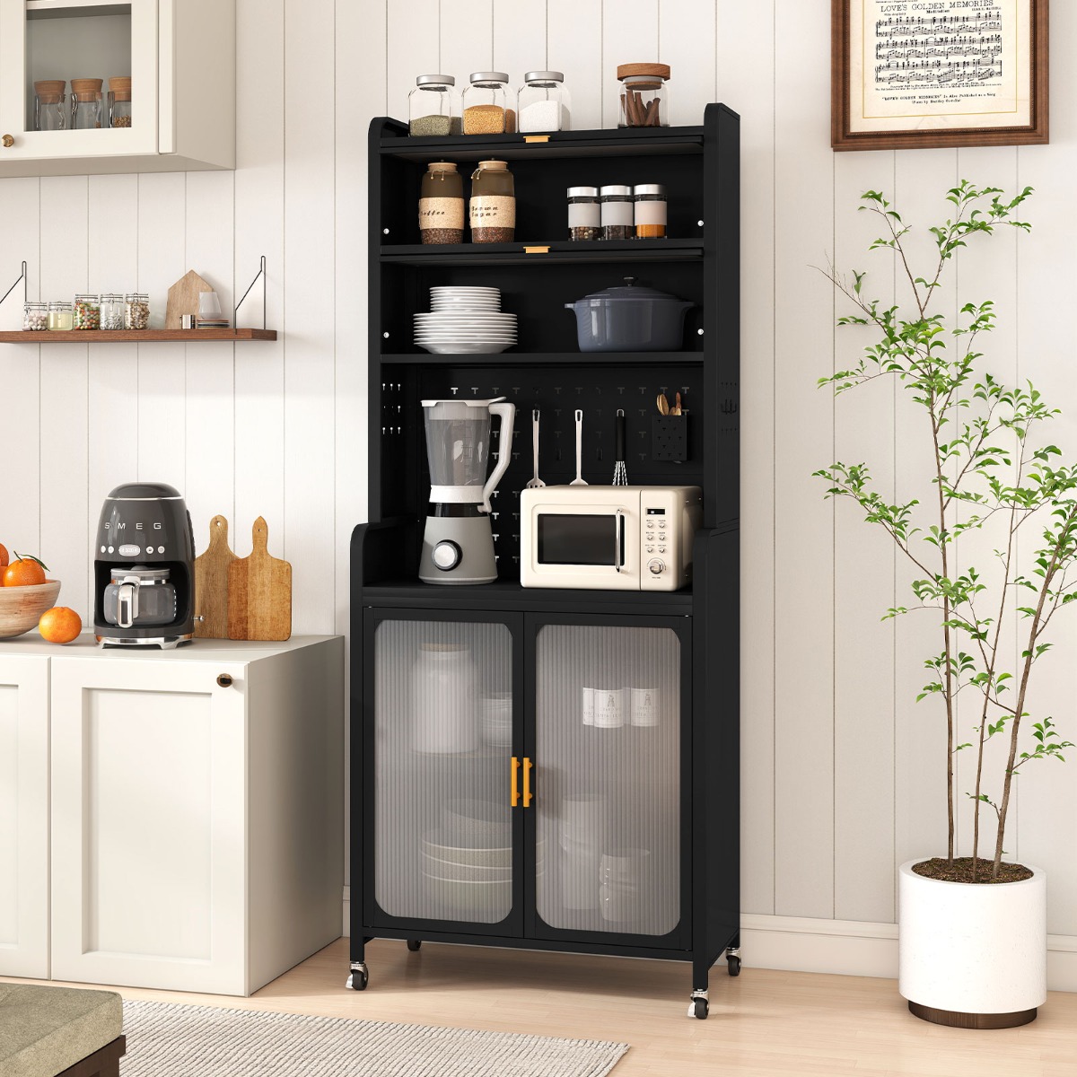 Costway Buffetkast Keukenkast Vrijstaande Metalen Koffiebar van 192 cm met Groot Werkblad Verstelbare Plank Ophangbord en Wielen Zwart