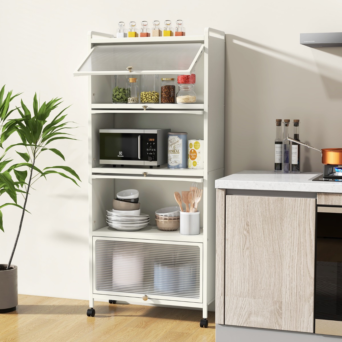 Costway 5 Niveaus Keukenkast Hoog Keukenrek met Wieltjes en Deuren voor Keuken Eetkamer Woonkamer Opbergkast Bijzetkast Wit