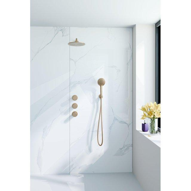 Fortifura Nebbio Regendoucheset - inbouwkraan - inbouwdeel - wandaansluitbocht - doucheslang glad - ronde handdouche - 35cm wandarm - 30cm hoofddouche - geborsteld messing PVD (goud) SW1183067 SW11830