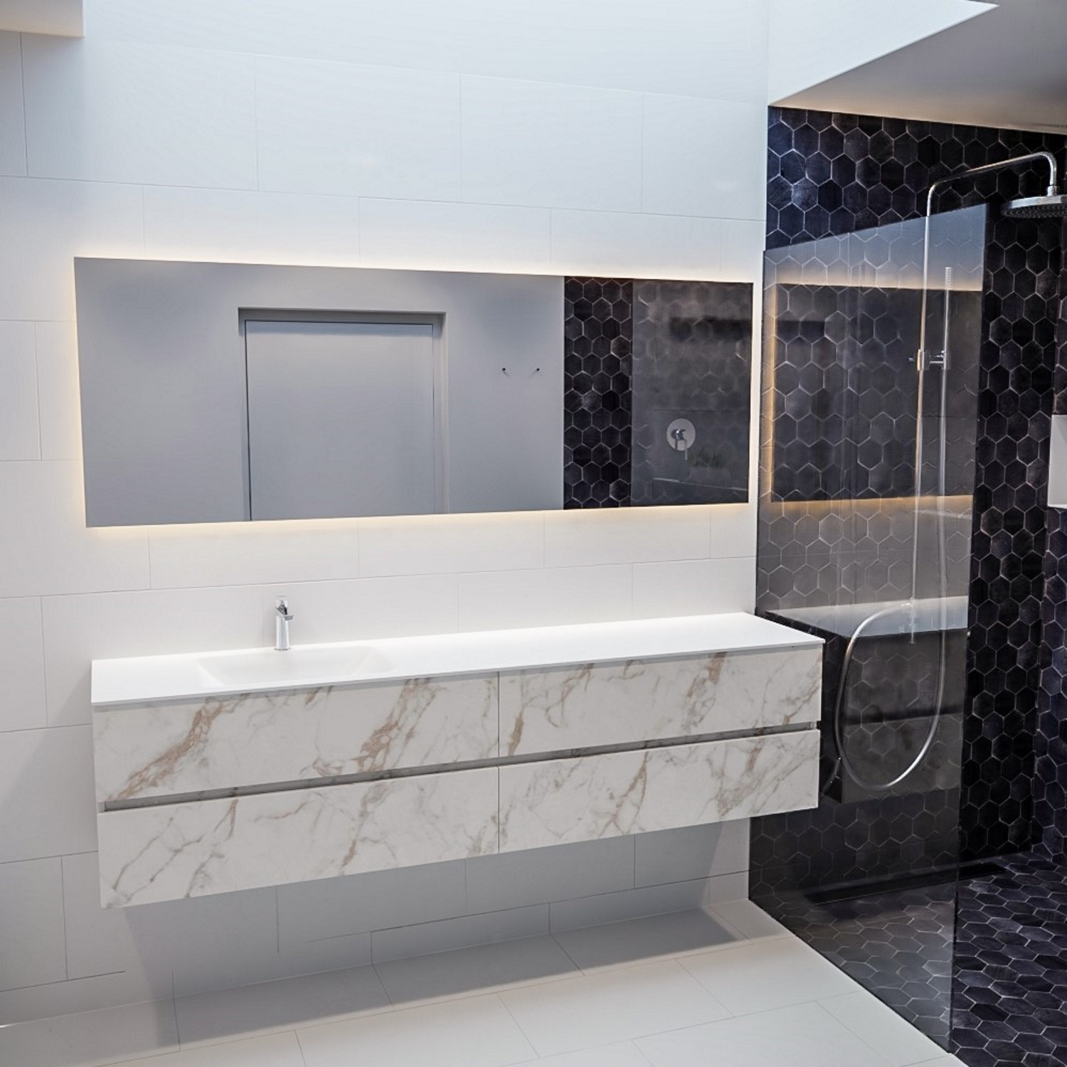 Boss & Wessing Badkamermeubel BWS Valencia Carrara Mat 200 cm Solid Surface Wastafel Links (1 kraangat, 4 lades)