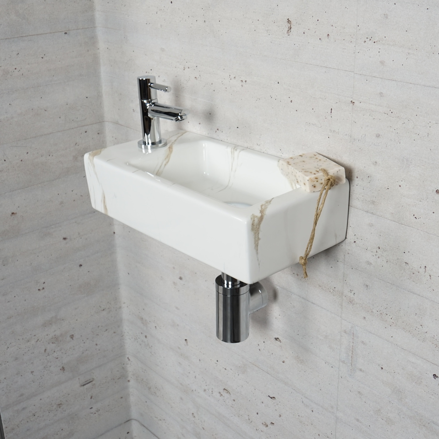 Wiesbaden Fonteinset Carrara Marmerlook  Color Chroom (kraangat links)