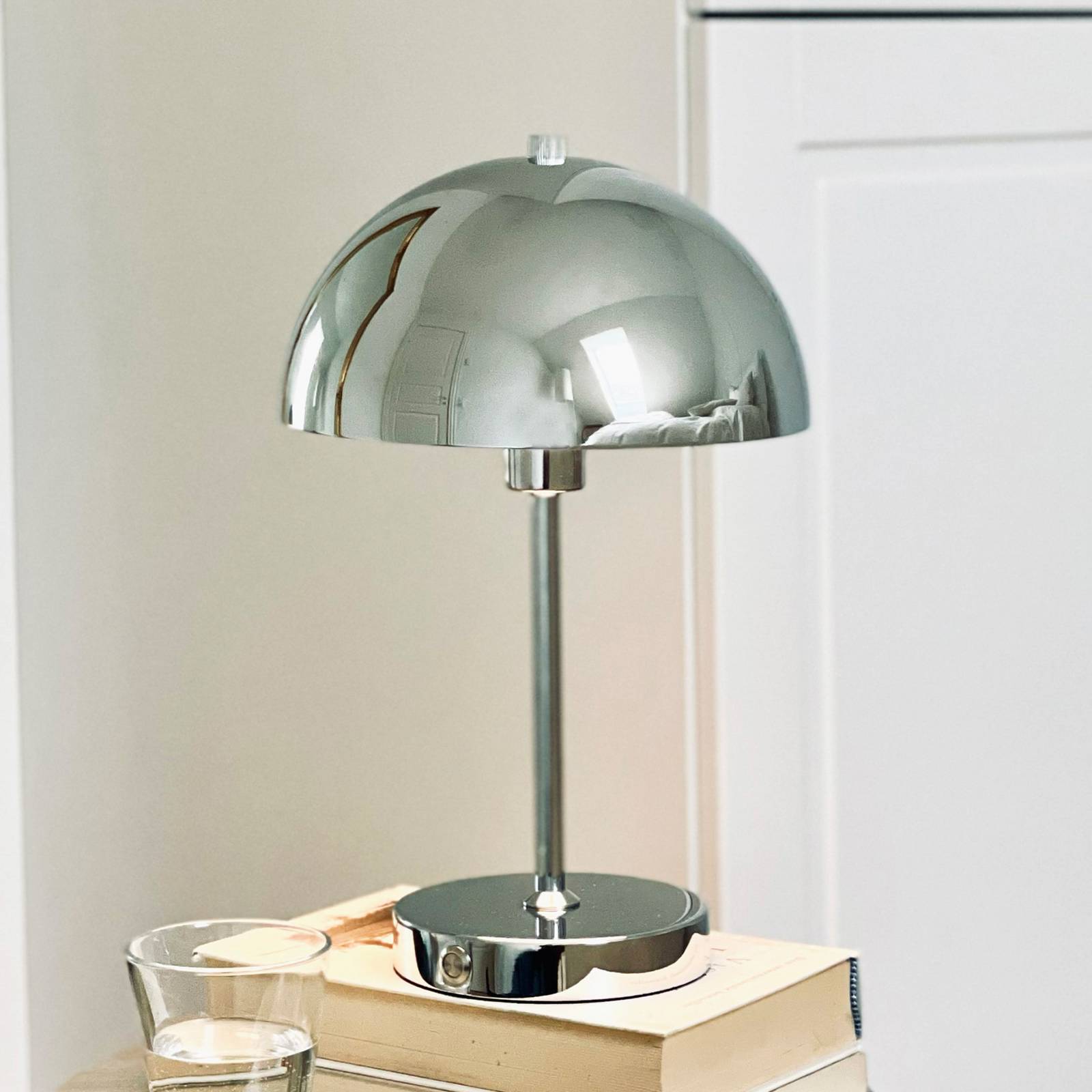 Dyberg Larsen oplaadbare LED tafellamp Stockholm, chroom