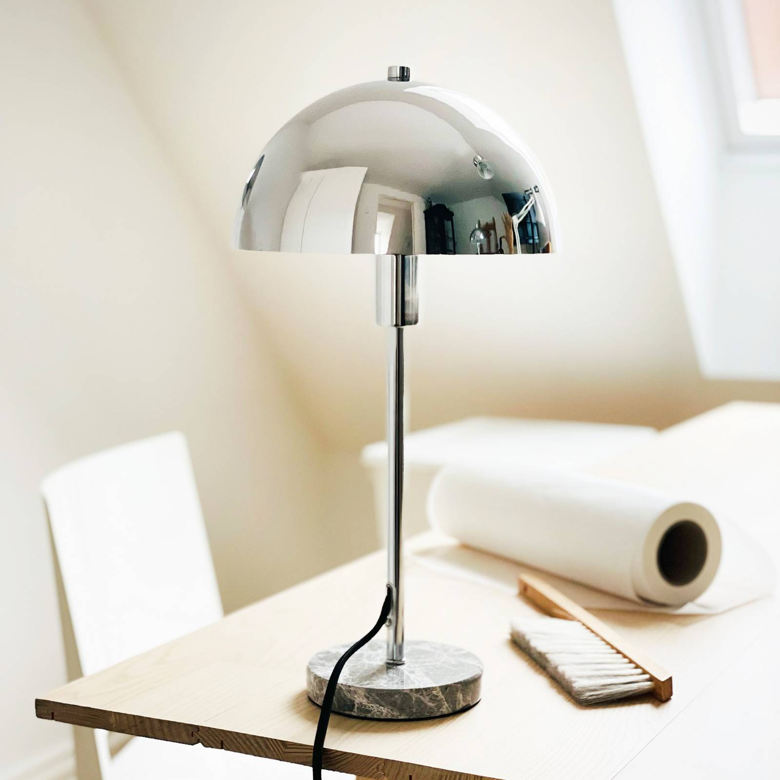 Dyberg Larsen tafellamp Stockholm, hoogte 41 cm metaal/marmer