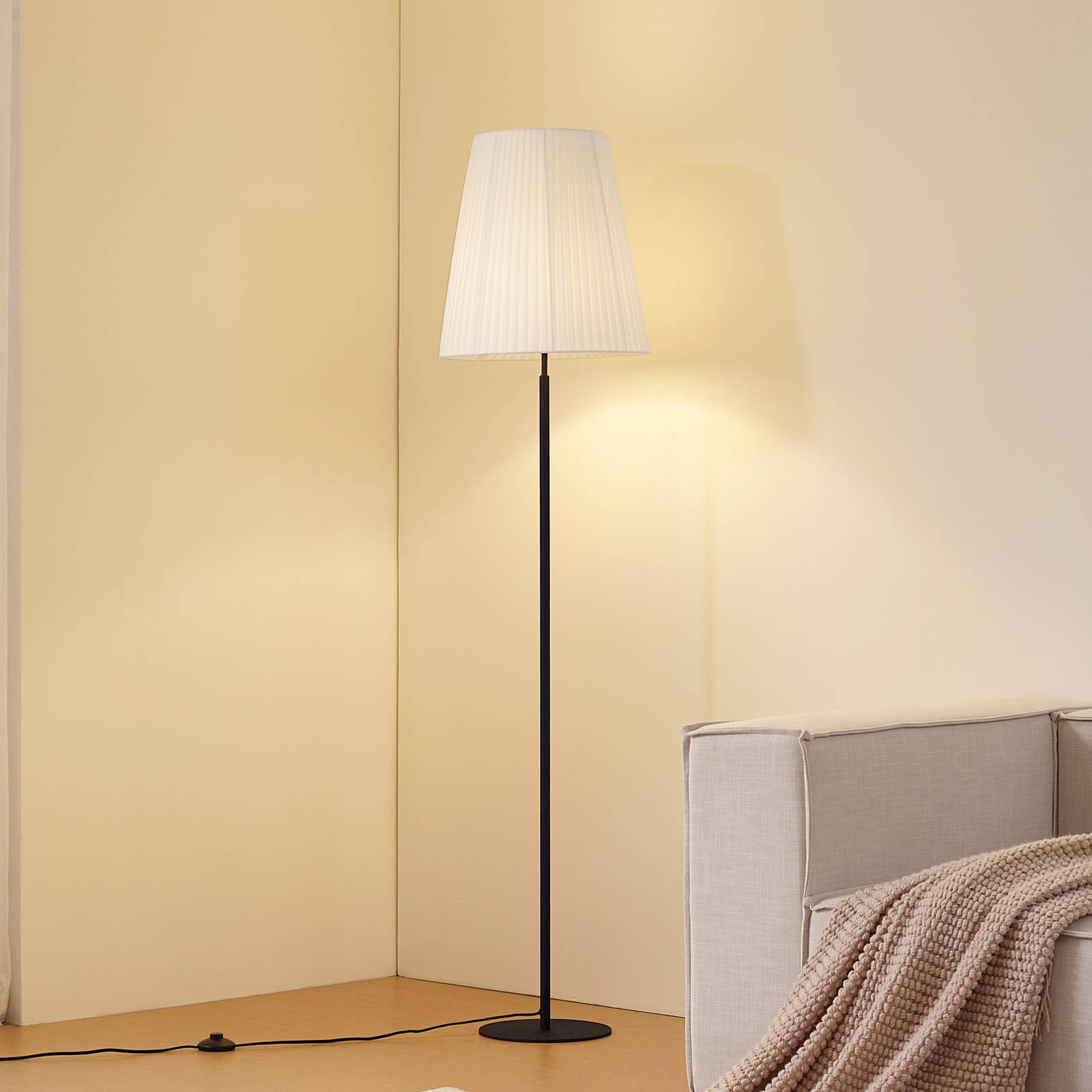 LINDBY vloerlamp Virelle, zwart/wit, textiel, hoogte 170 cm