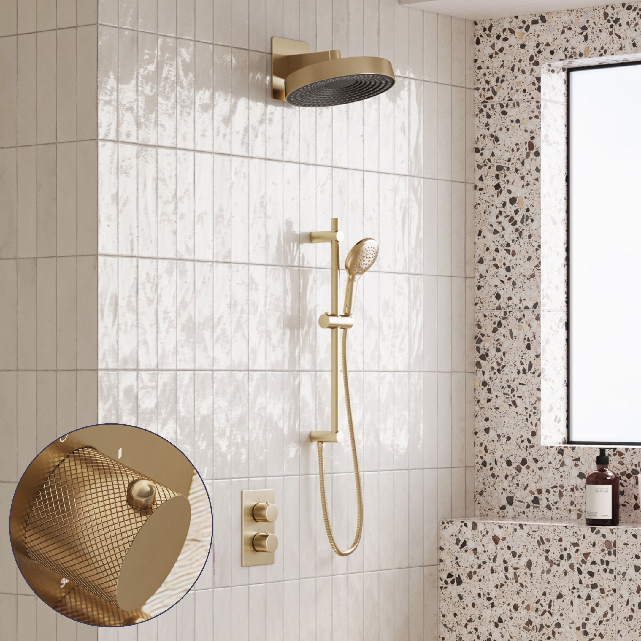 Saniclear Evolution Curved inbouw regendouche met glijstang en 2 standen handdouche geborsteld messing - mat goud
