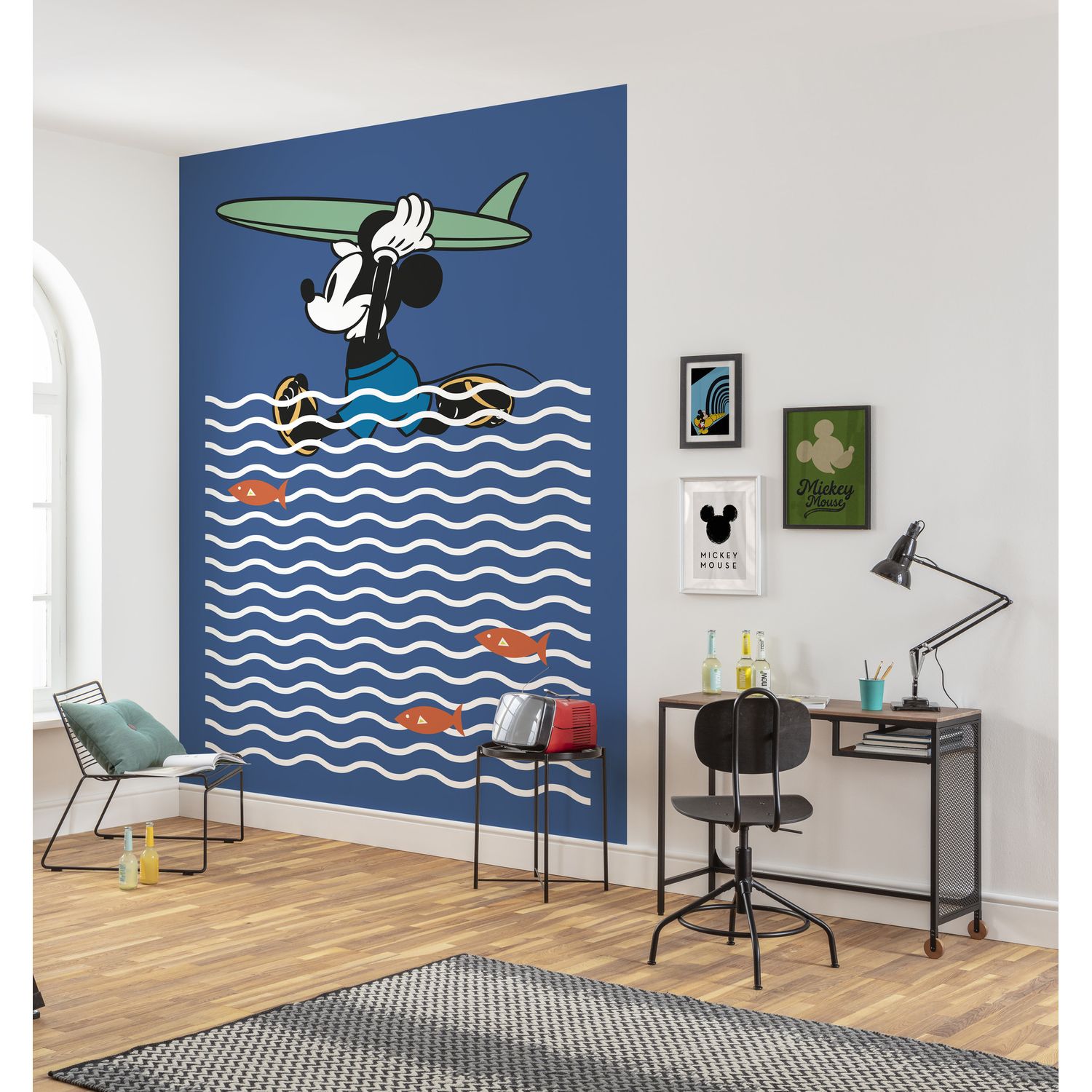Komar Fotobehang Mickey Gone Surfin'