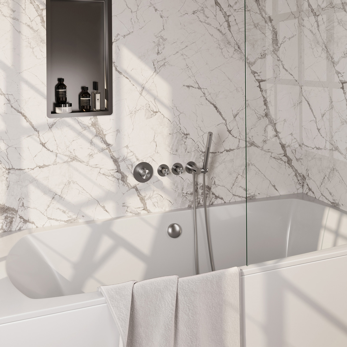 Brauer Stripe inbouw badkraan met badvulcombinatie en staafhanddouche RVS geborsteld PVD