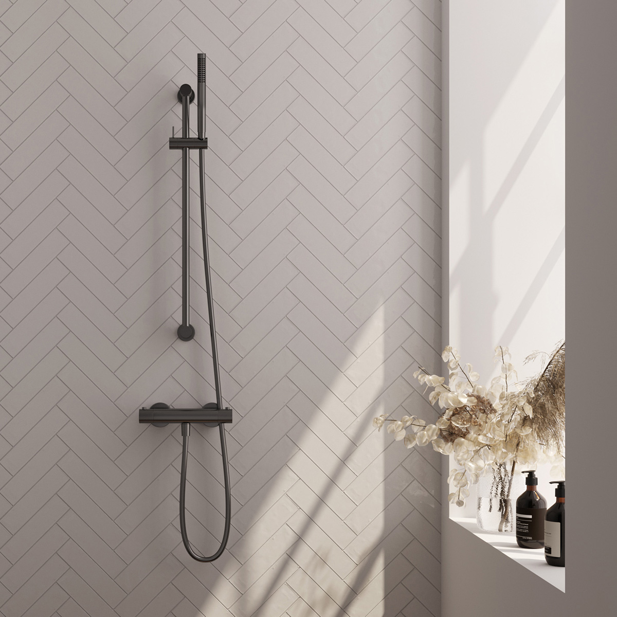 Brauer Stripe thermostatische douchekraan met glijstang en staafhanddouche gunmetal geborsteld PVD
