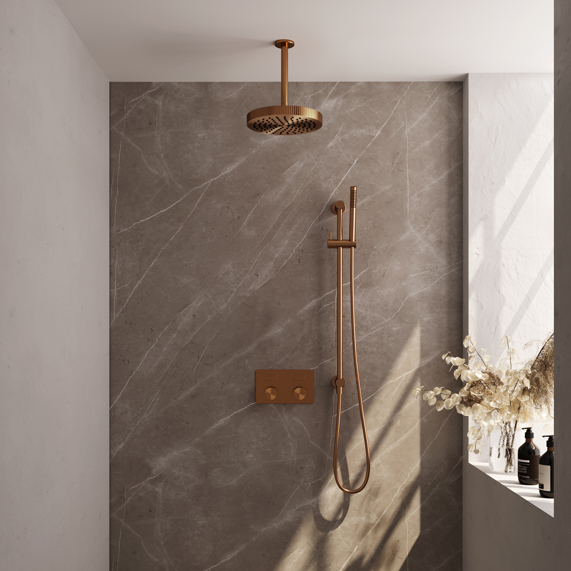 Brauer Stripe thermostatische inbouw regendouche met drukknoppen SET 33 met 25 cm douchekop en plafondarm en staaf handdouche en doucheslang en geintegreerde glijstang koper geborsteld PVD