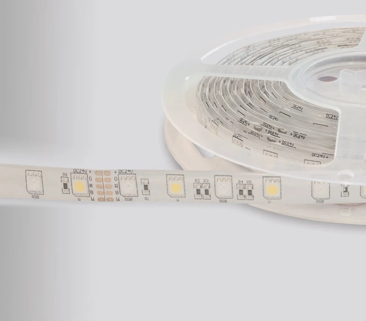 Prolumia LED Strip 5M | 72W 2700K RGBW 24V | 46180106