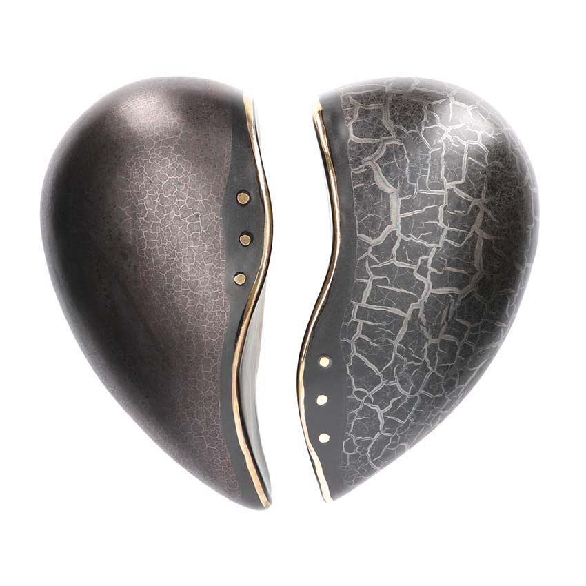 Urnwebshop Keramische Gebroken Hart Duo Urn, Zwart (2 maal 3 liter)
