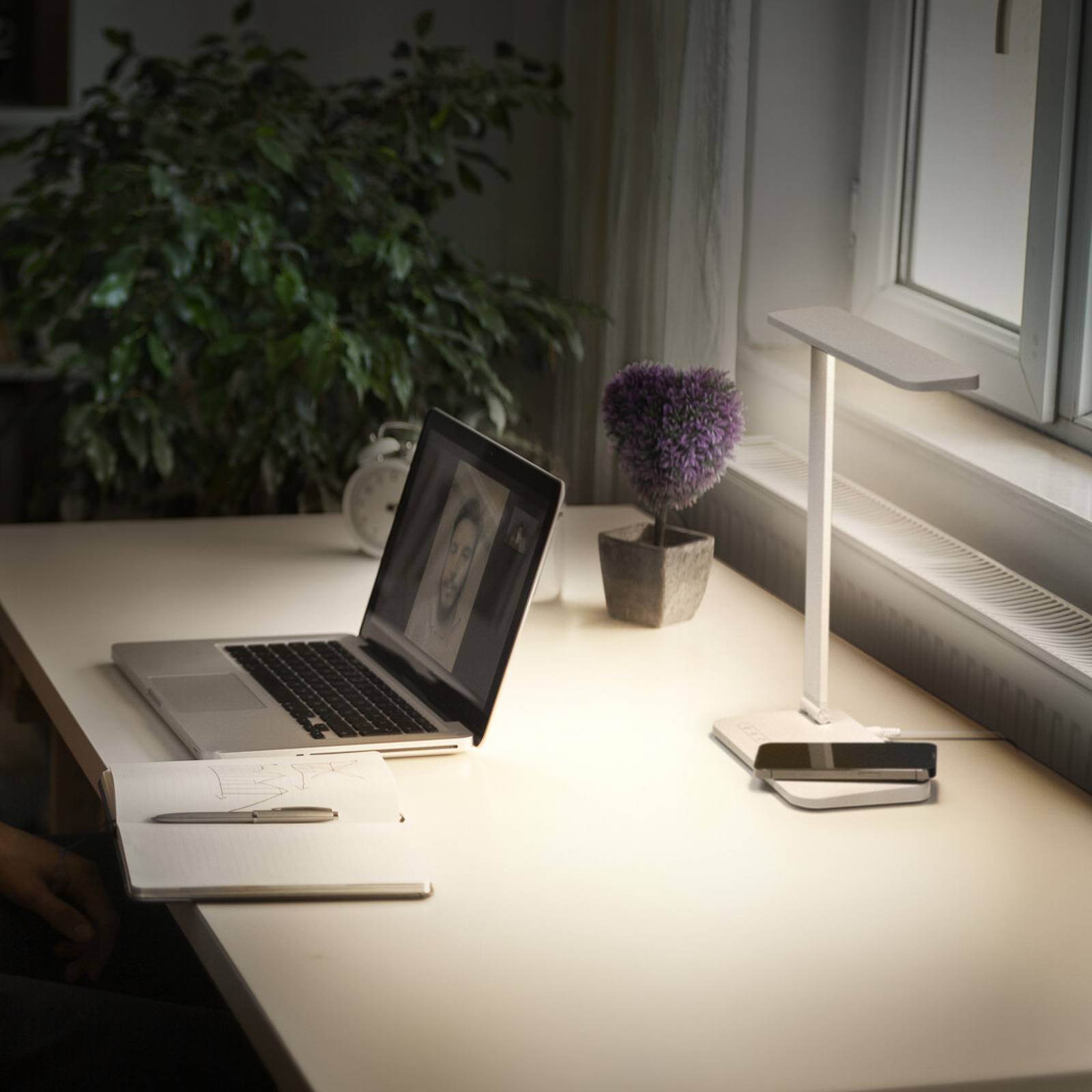 Osram LED tafellamp Office Line Desk Banker, wit, CCT, dimbaar