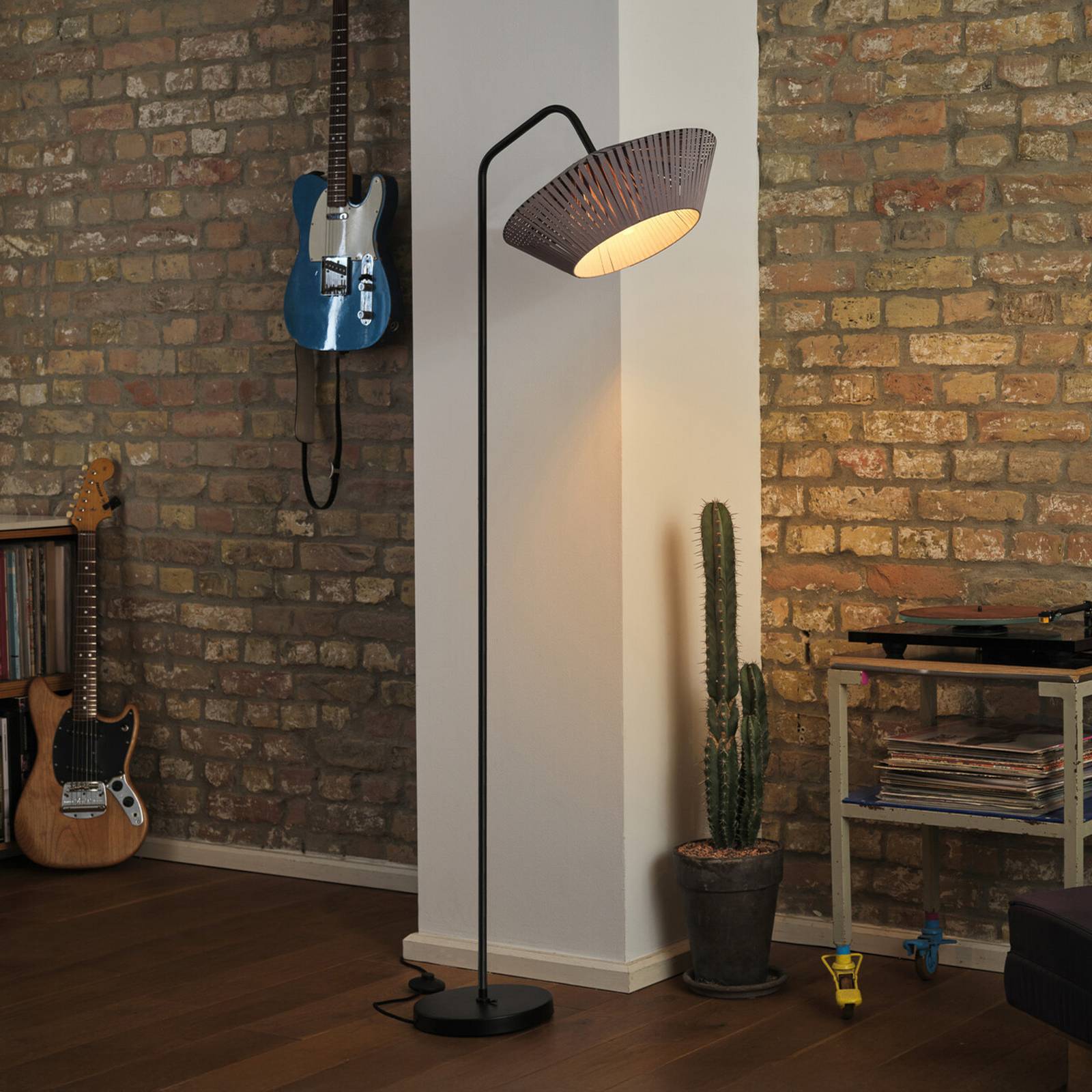 Osram vloerlamp Decor Stripes, grijs, textiel, E14