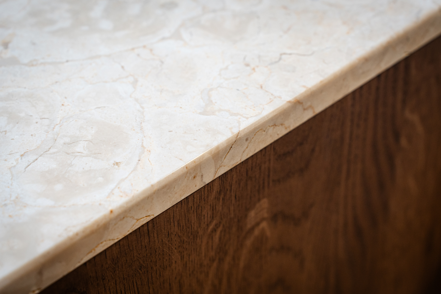 Loutro Afdekblad  Marmer Mat Beige 140x200 cm