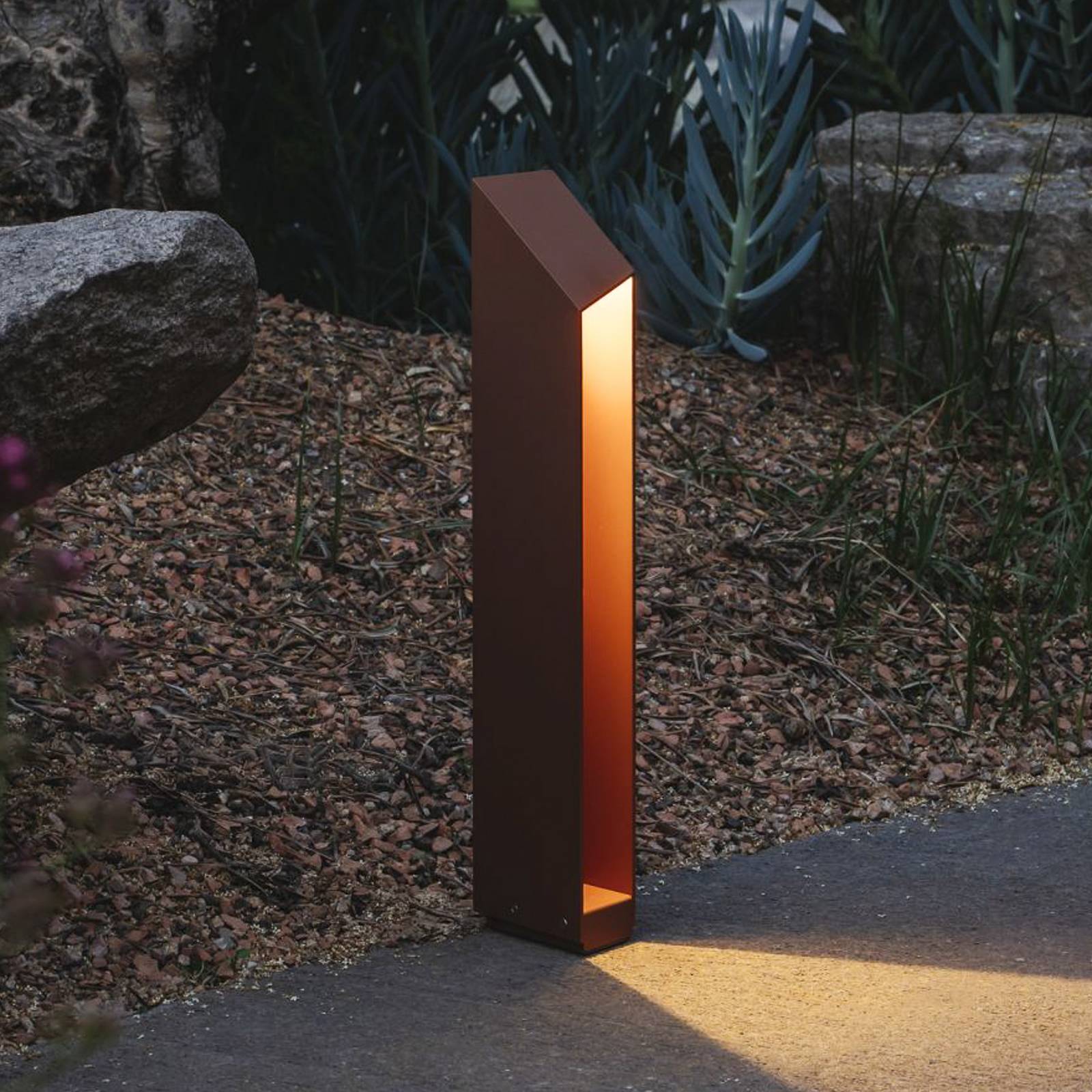 MARSET LED sokkellamp Domus hoogte 55 cm roestkleurig aluminium