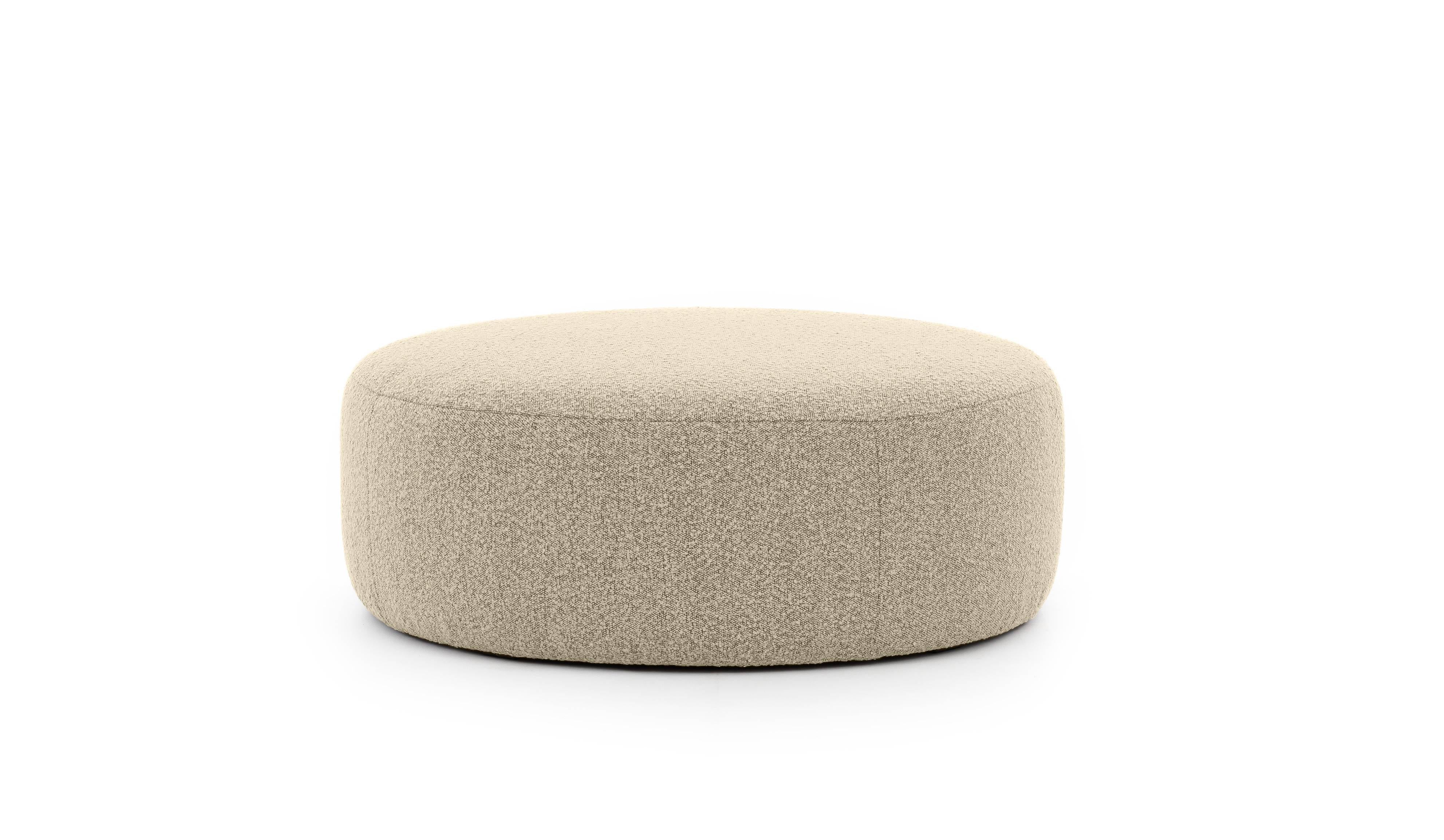 NADUVI Collection Poef Arrezzo velvet | 