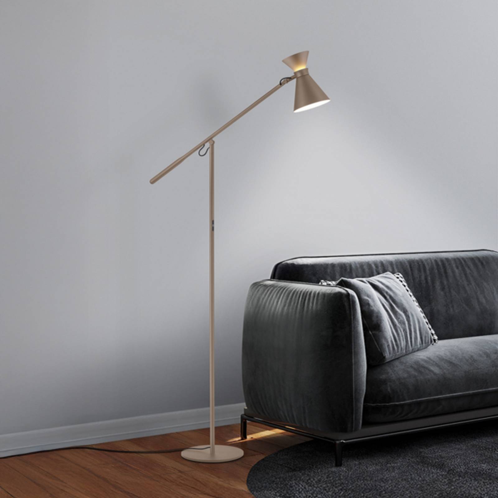 Helestra LED vloerlamp LUK, bruin, dimbaar, in hoogte verstelbaar