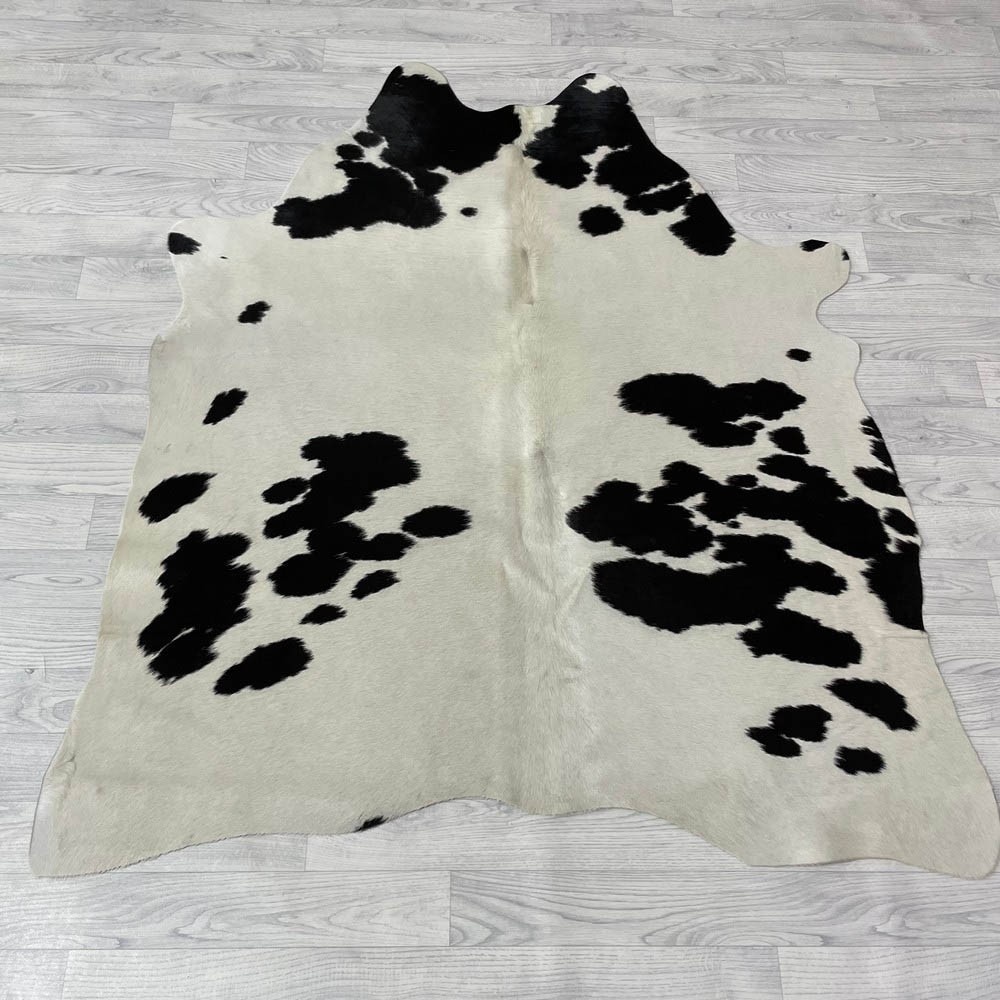 Lederstore Koeienhuid zwart wit 160x145cm S