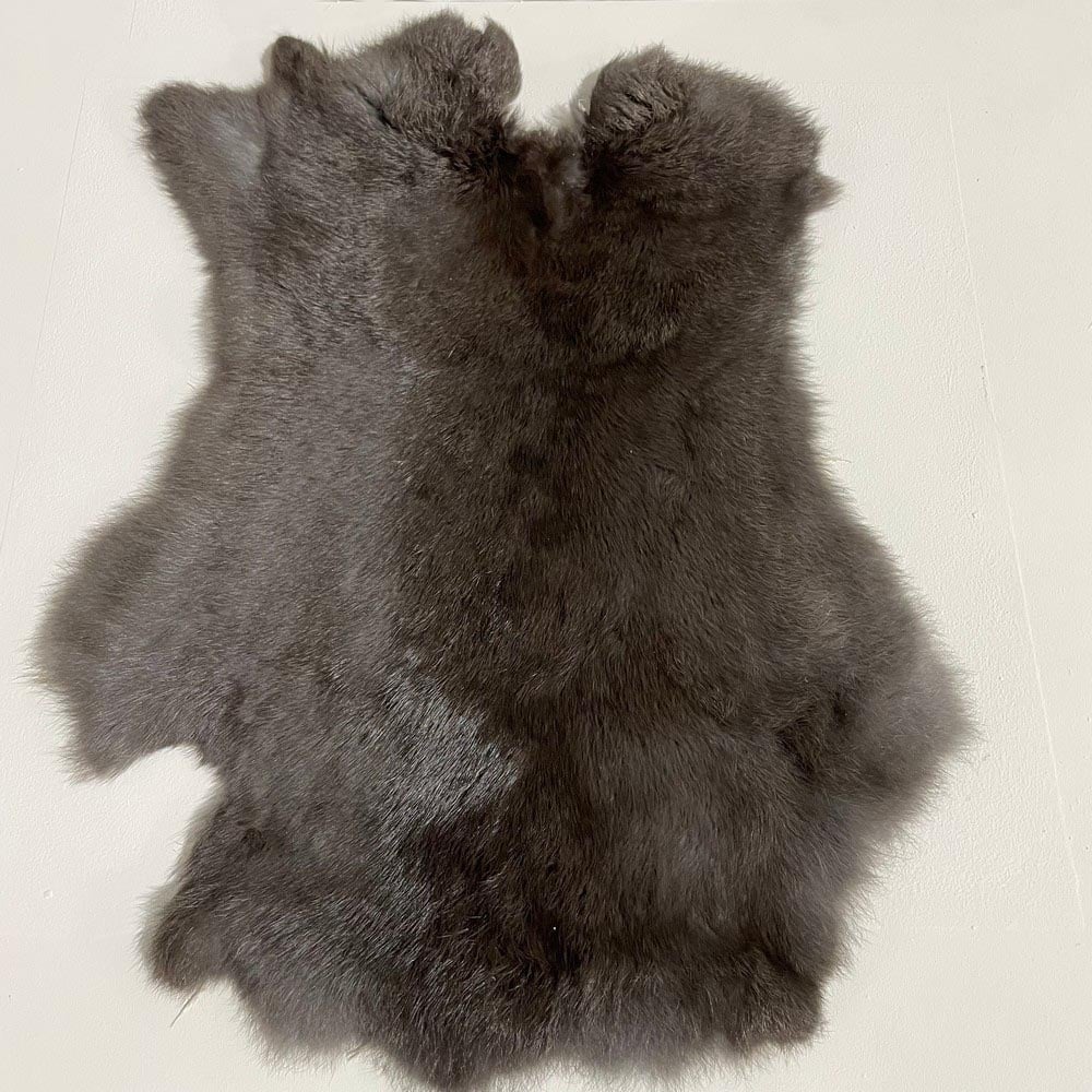 Lederstore Konijnenvacht donker bruin 50x35cm