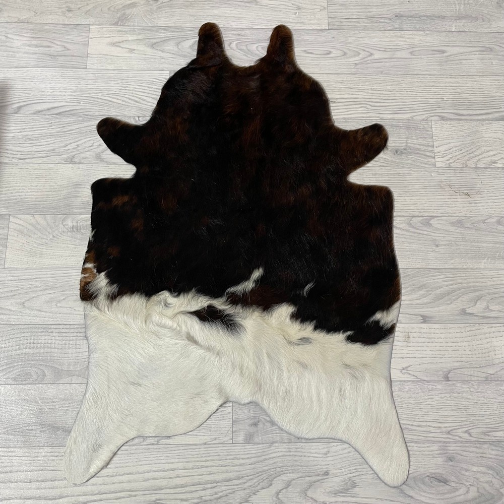 Lederstore Kleine koeienhuid bruin wit zwart (Normandiër) 90x60cm
