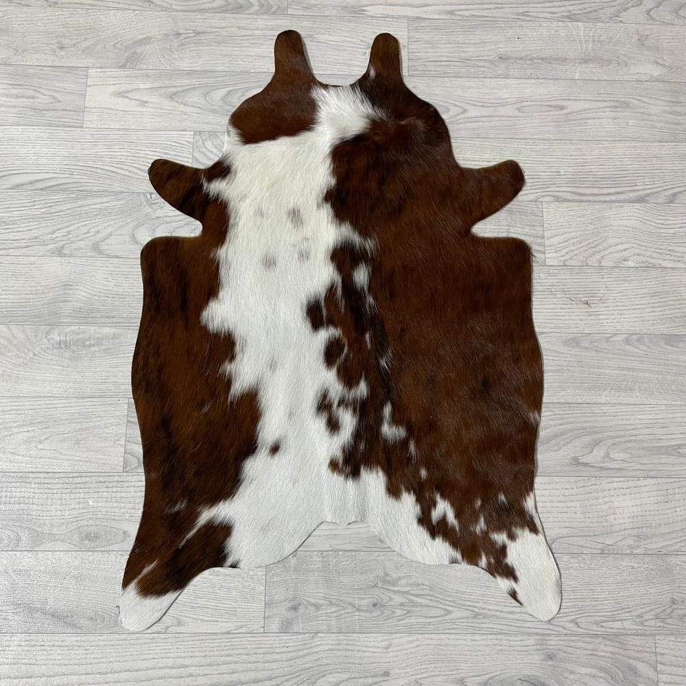 Lederstore Kleine koeienhuid bruin wit zwart (Normandiër) 90x60cm