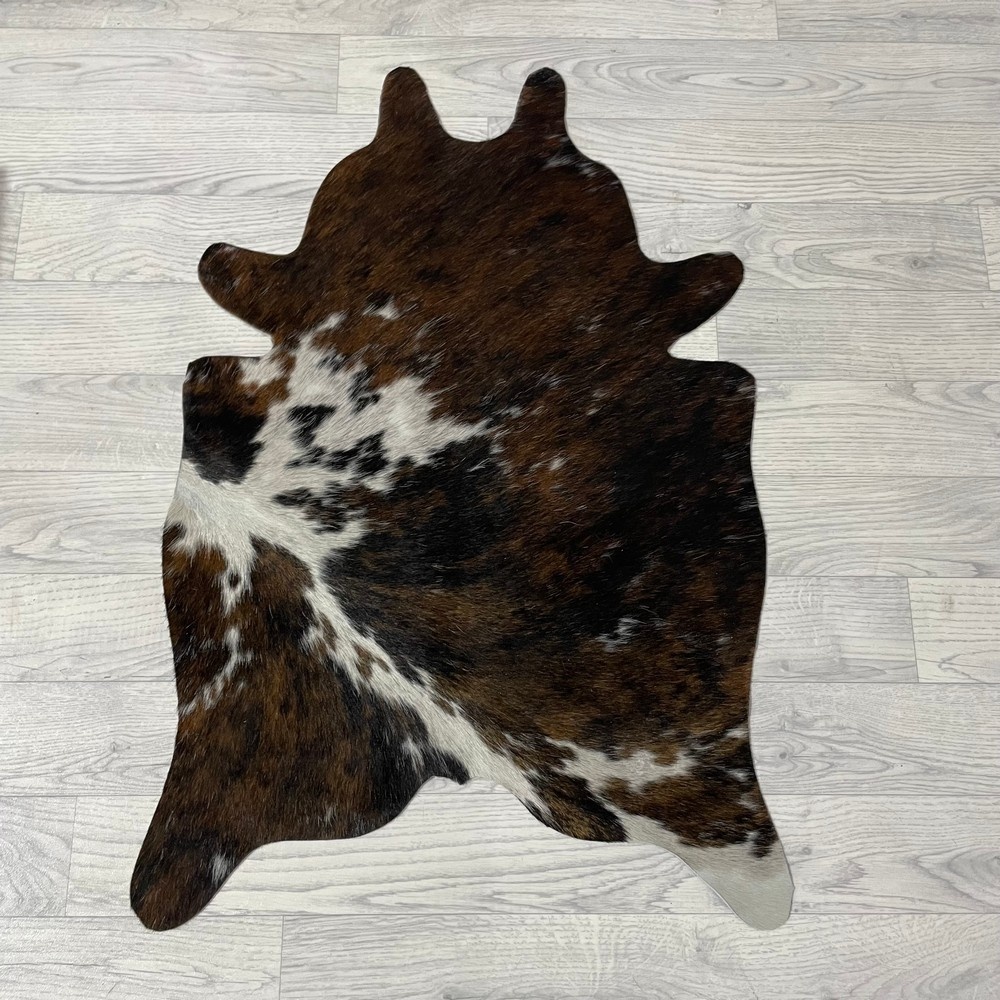 Lederstore Kleine koeienhuid bruin wit zwart (Normandiër) 90x60cm