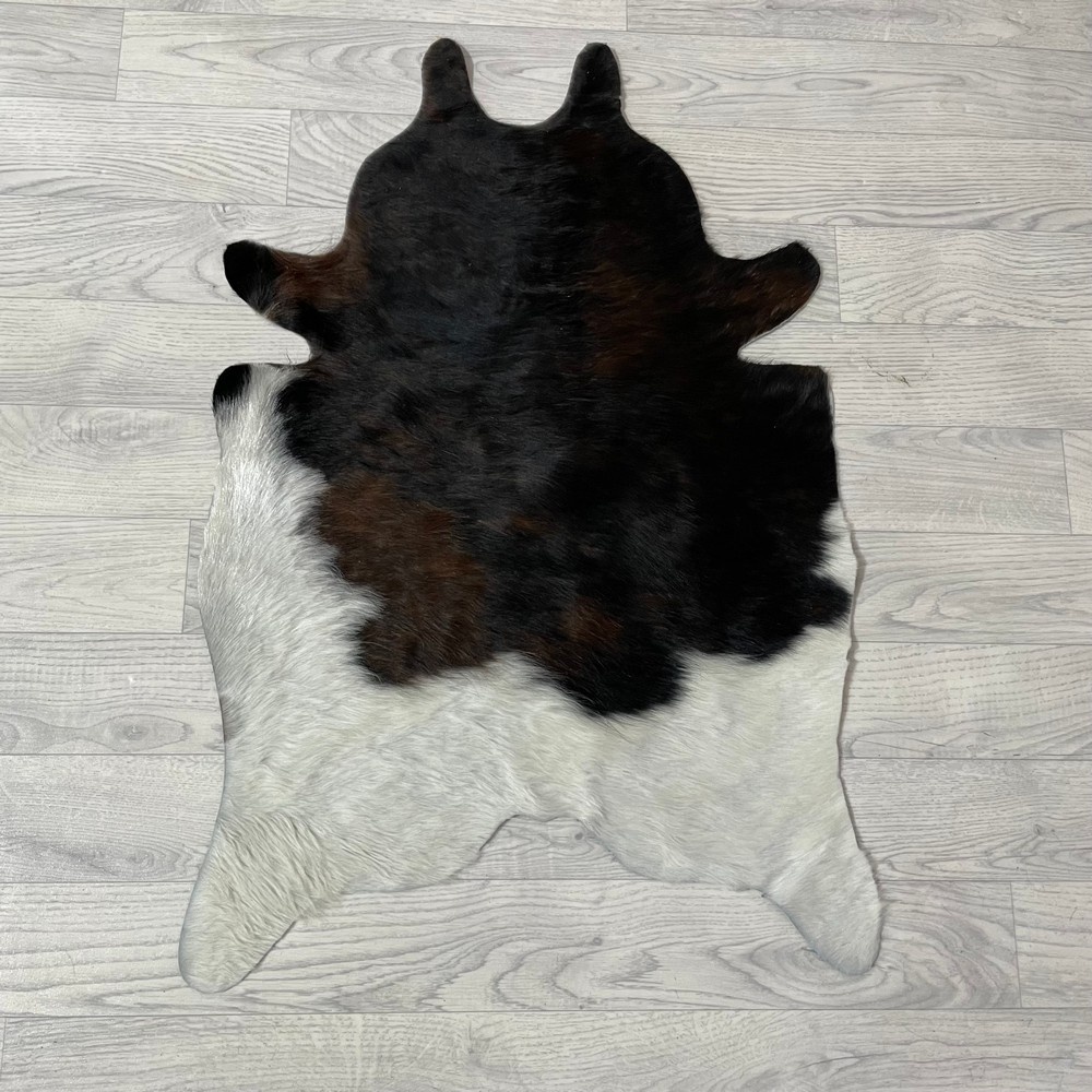 Lederstore Kleine koeienhuid bruin wit zwart (Normandiër) 90x60cm