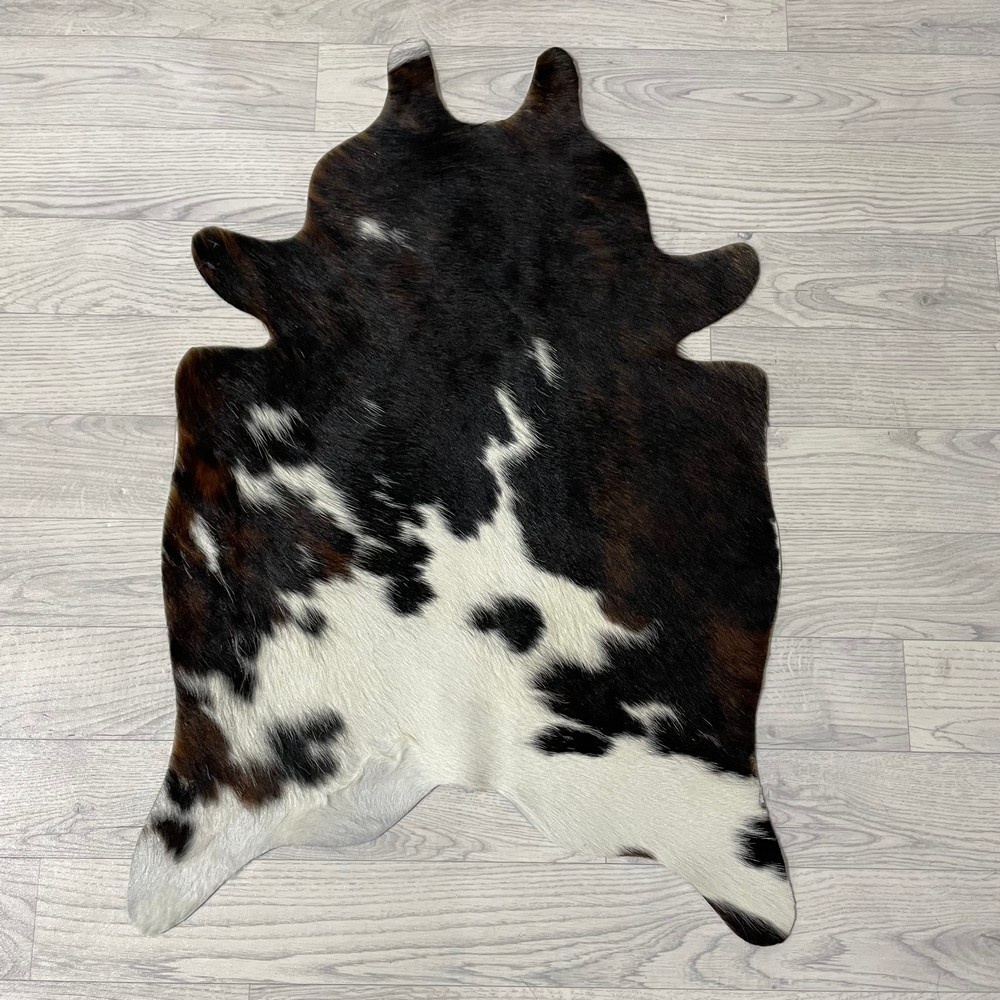 Lederstore Kleine koeienhuid bruin wit zwart (Normandiër) 90x60cm