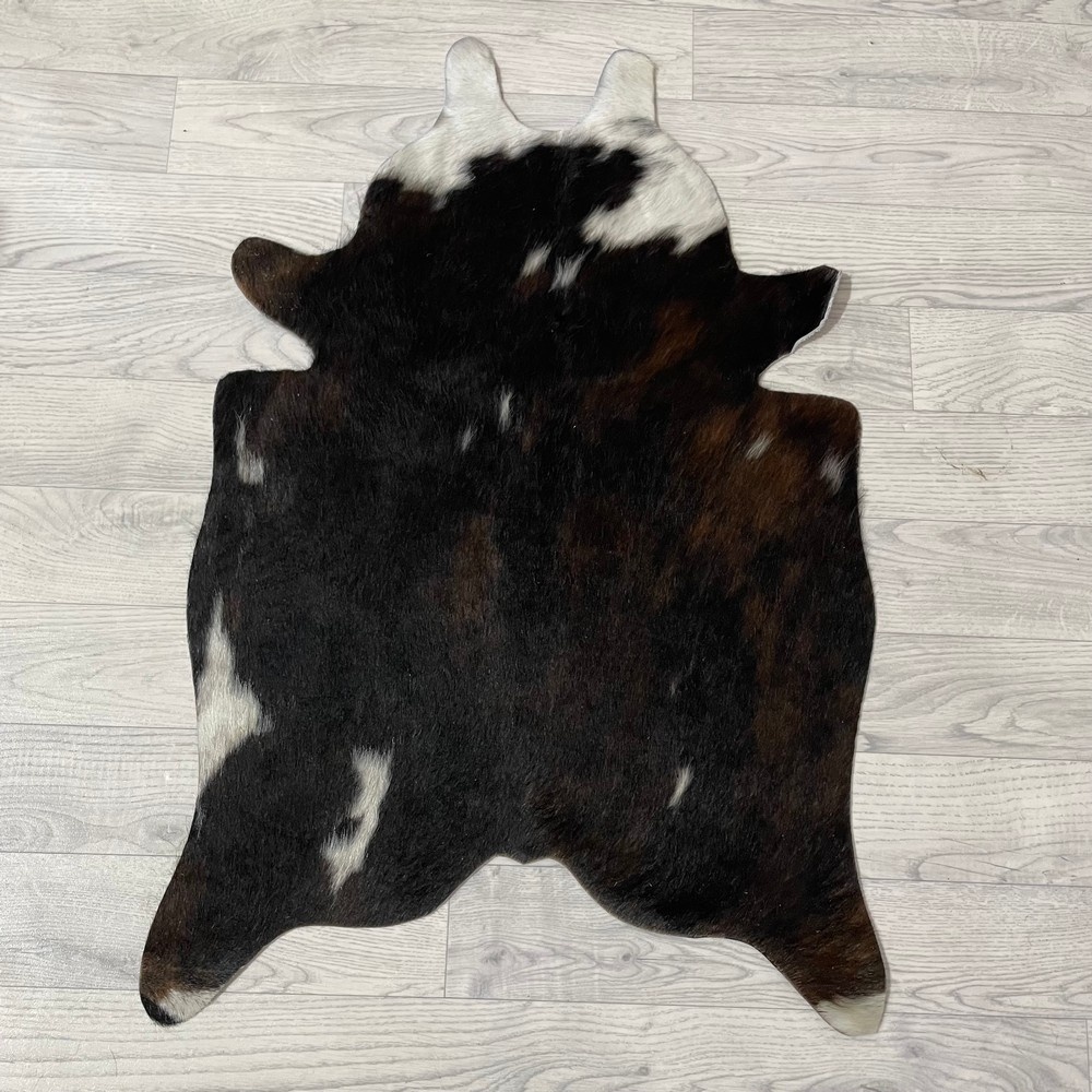 Lederstore Kleine koeienhuid bruin wit zwart (Normandiër) 90x60cm