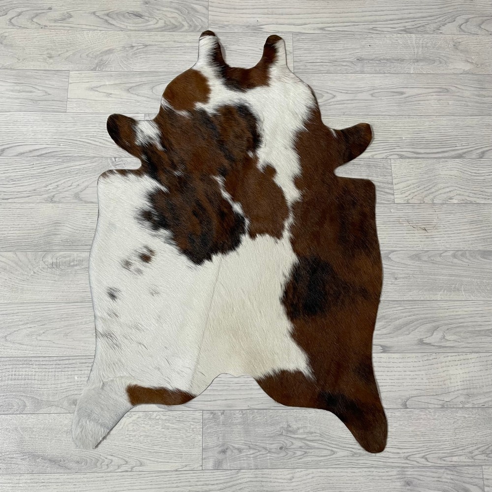 Lederstore Kleine koeienhuid bruin wit zwart (Normandiër) 90x60cm